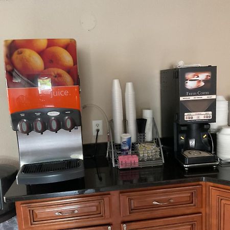 Super 8 By Wyndham Chattanooga/איסט רידג' מראה חיצוני תמונה