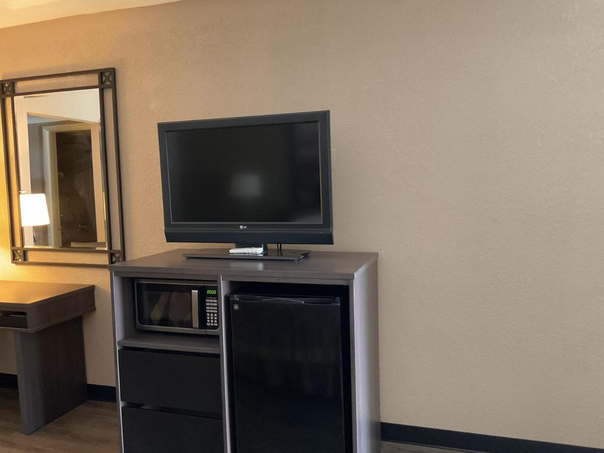 Super 8 By Wyndham Chattanooga/איסט רידג' מראה חיצוני תמונה