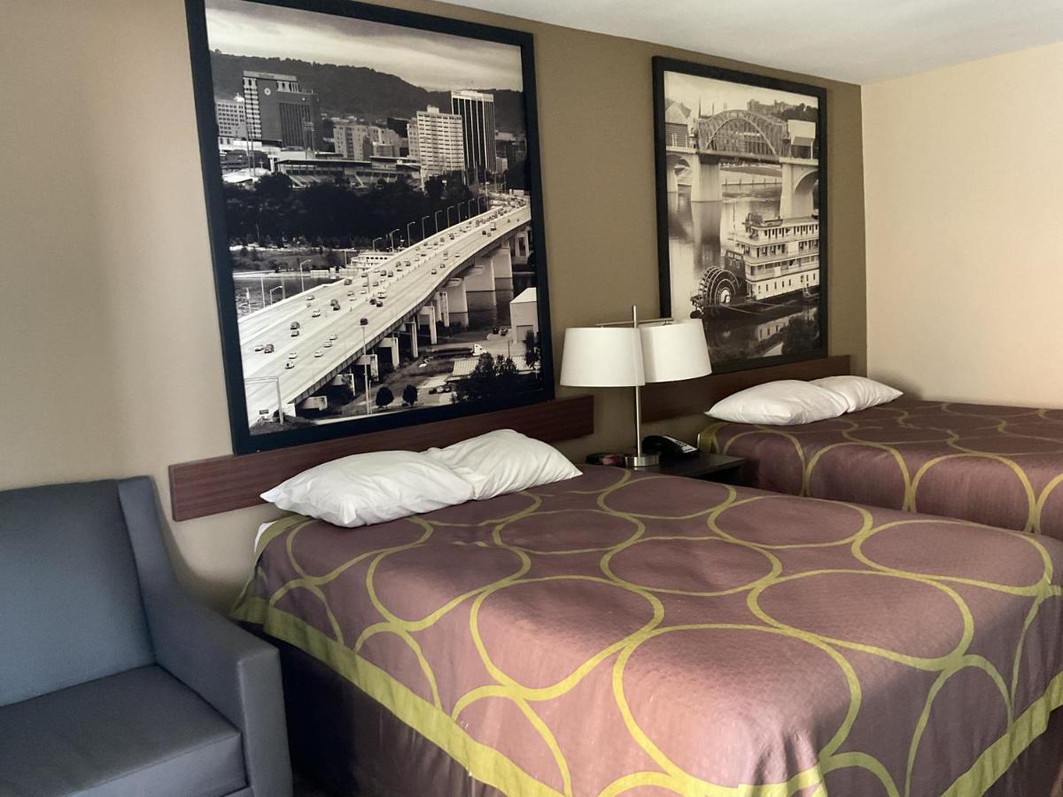 Super 8 By Wyndham Chattanooga/איסט רידג' מראה חיצוני תמונה