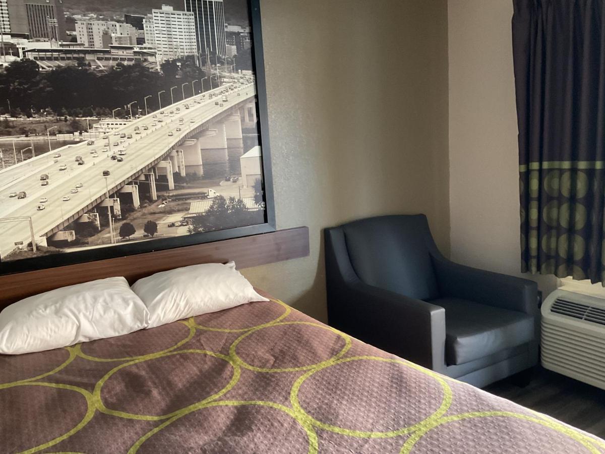 Super 8 By Wyndham Chattanooga/איסט רידג' מראה חיצוני תמונה