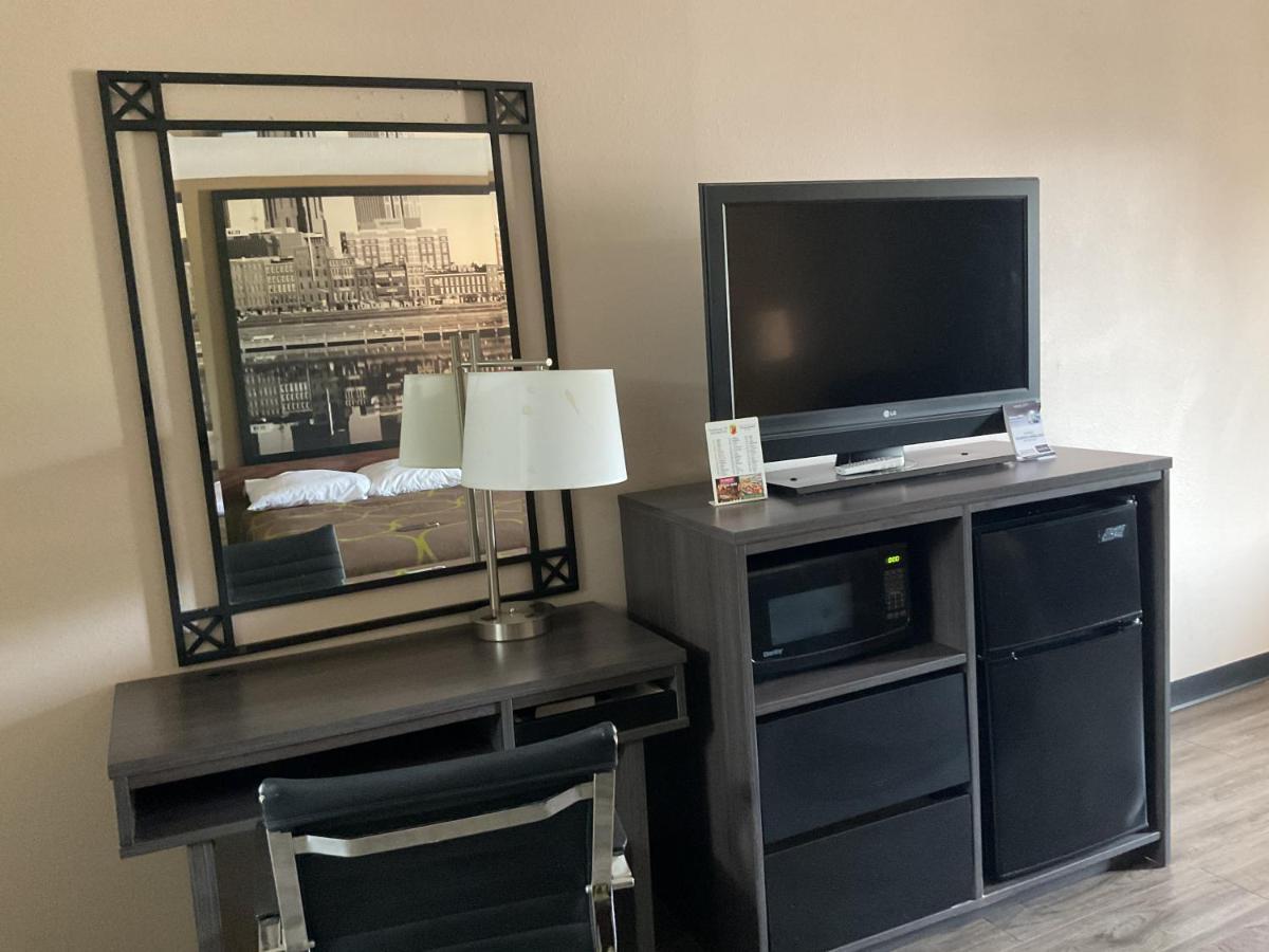 Super 8 By Wyndham Chattanooga/איסט רידג' מראה חיצוני תמונה