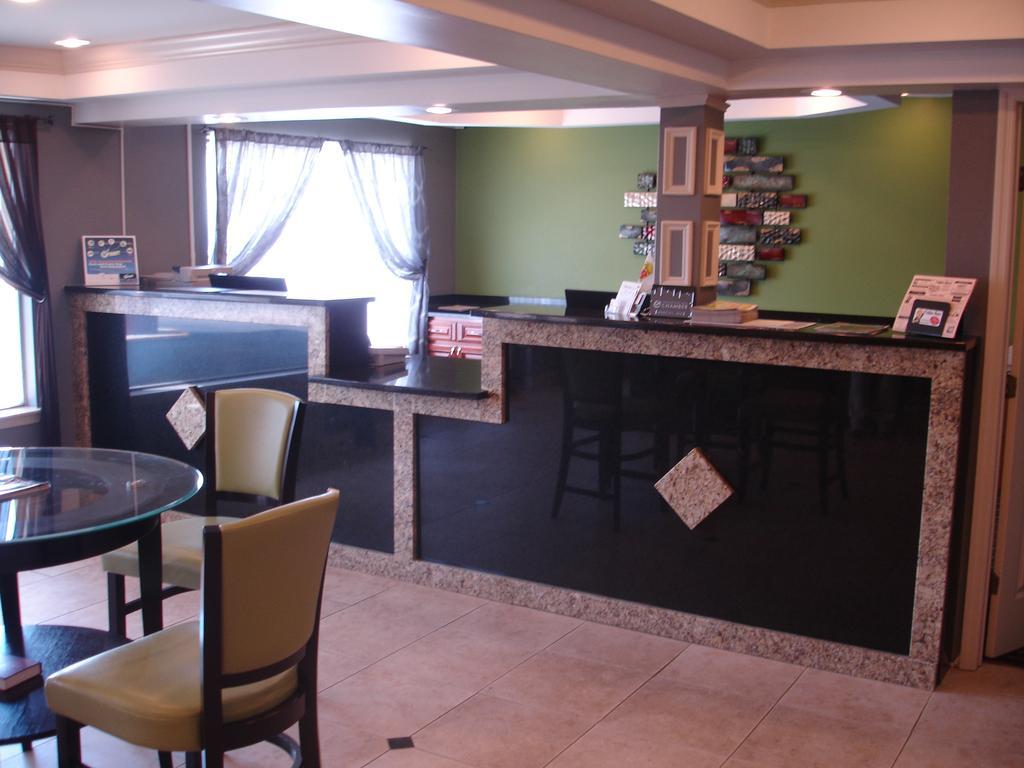 Super 8 By Wyndham Chattanooga/איסט רידג' מראה חיצוני תמונה