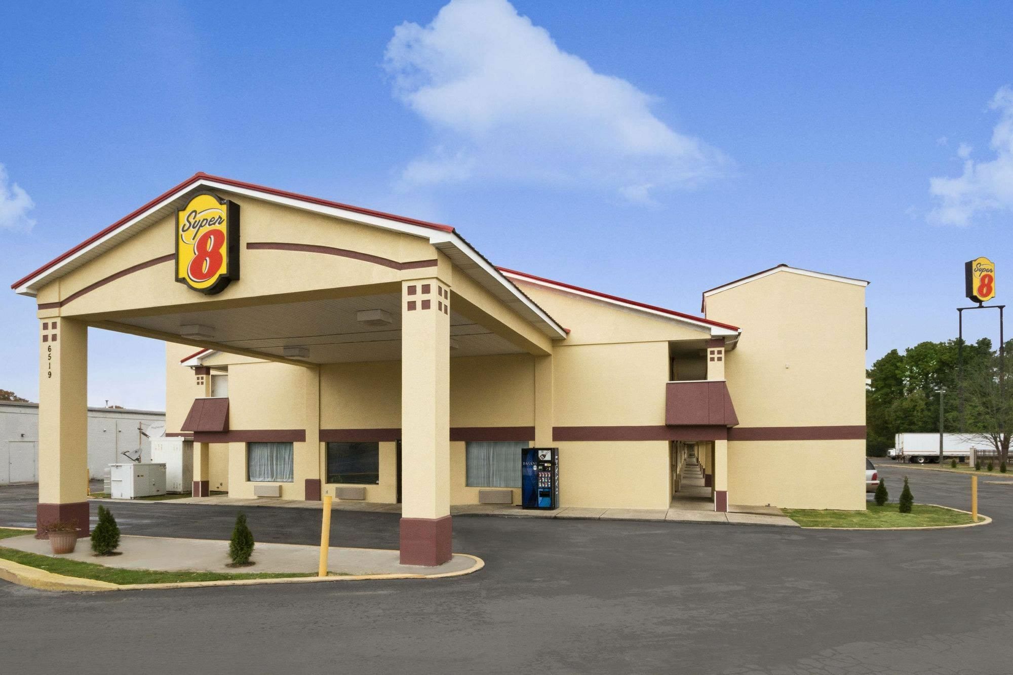 Super 8 By Wyndham Chattanooga/איסט רידג' מראה חיצוני תמונה