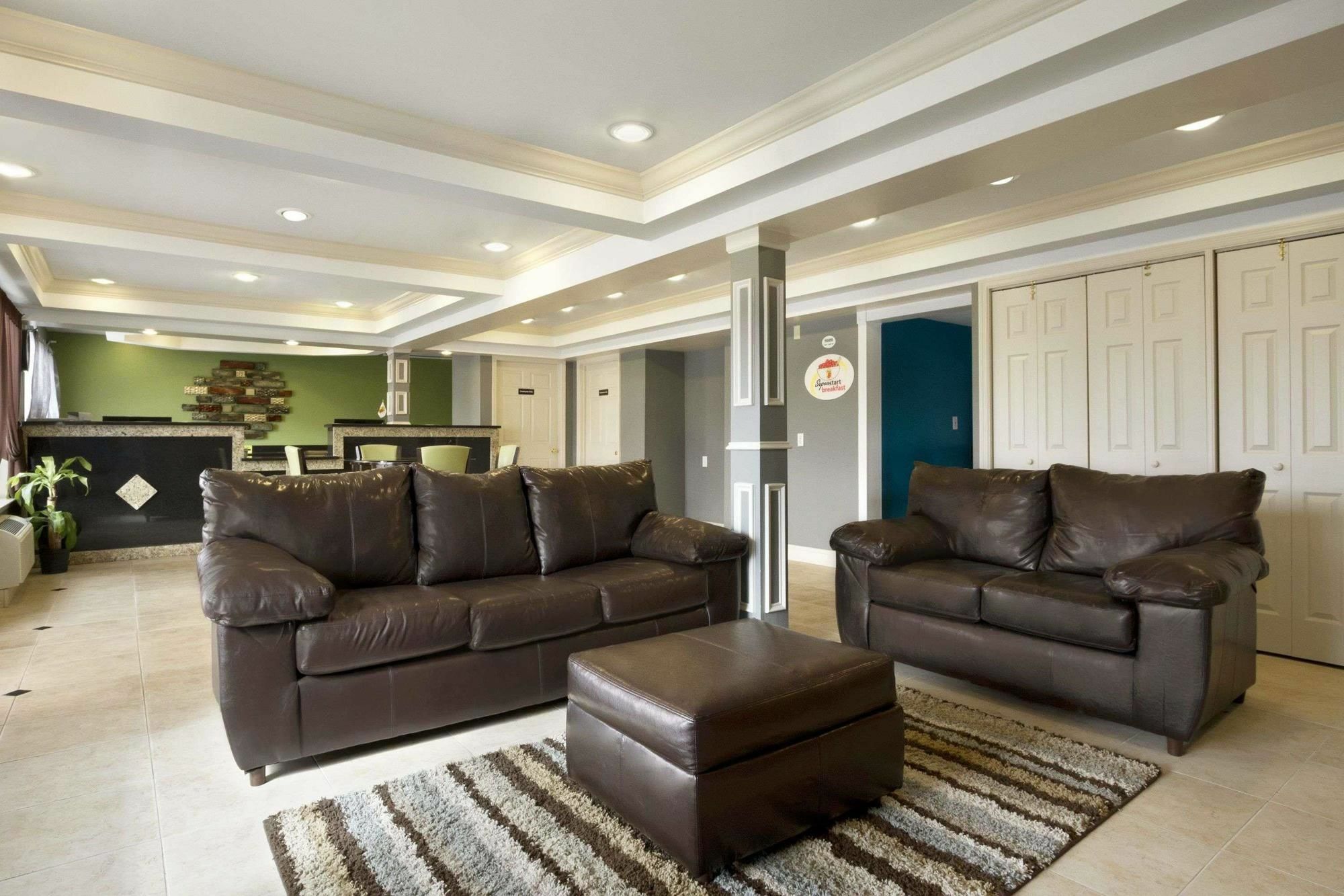 Super 8 By Wyndham Chattanooga/איסט רידג' מראה חיצוני תמונה